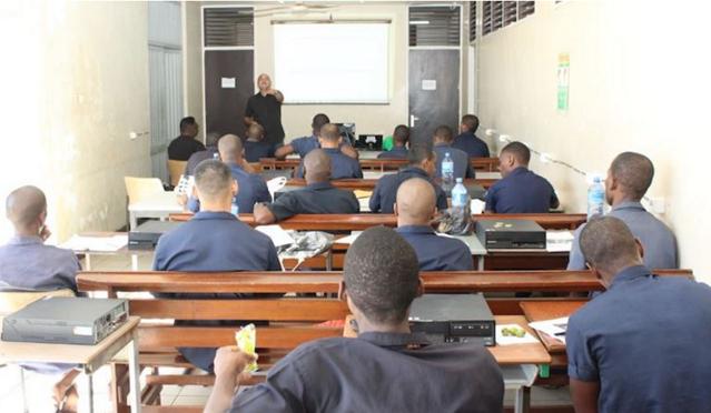 图片3.jpg 图片3.jpg