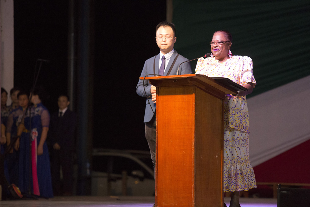 04 (1).jpg 04 (1).jpg