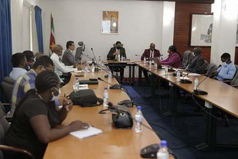 图片4.jpg 图片4.jpg