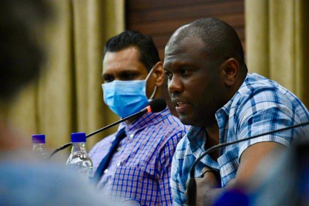 图片4.jpg 图片4.jpg