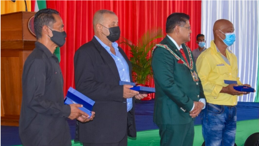 QQ图片20211221150738.png QQ图片20211221150738.png