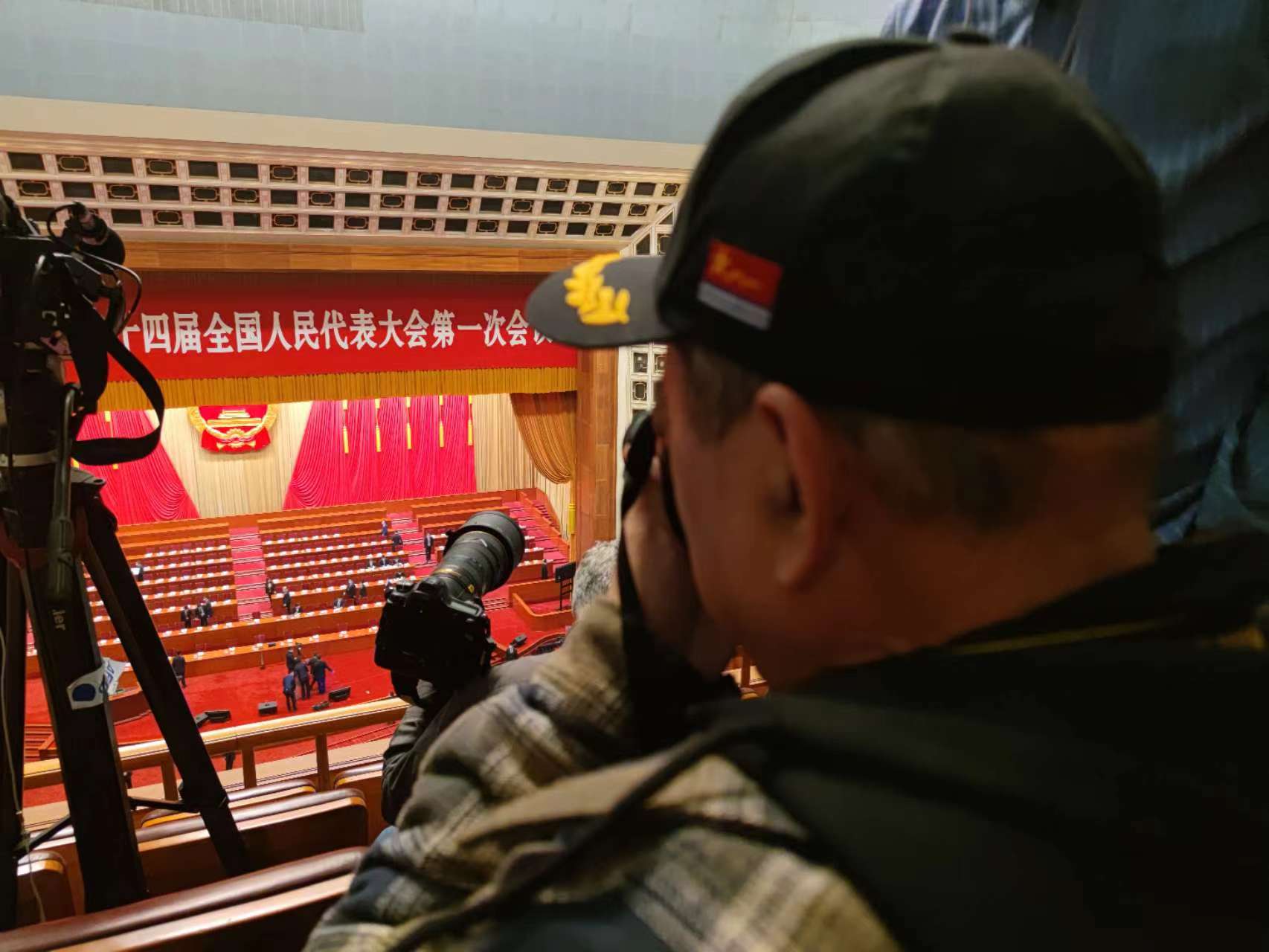 两会jpg.jpg