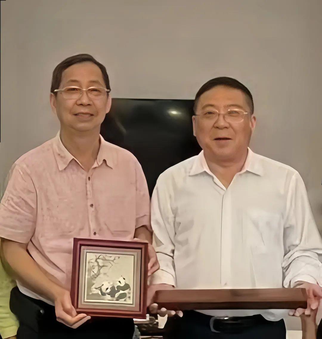 图片18.jpg
