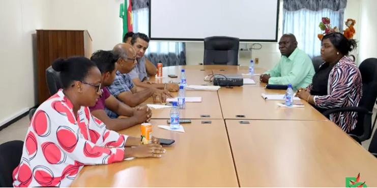 图片4.jpg 图片4.jpg