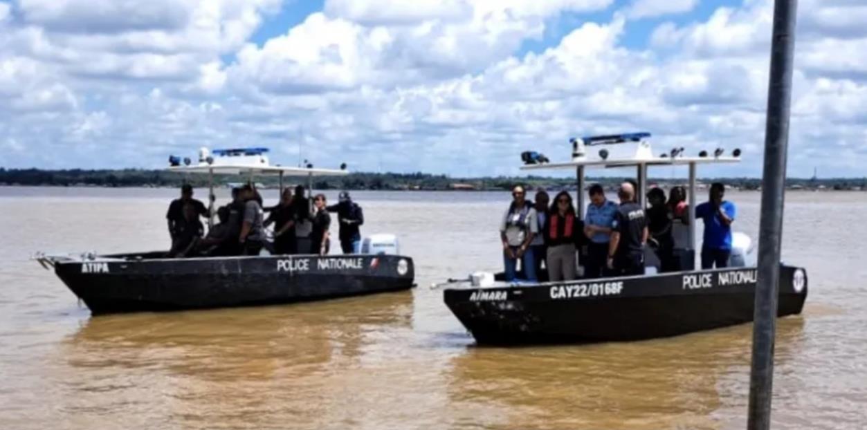 图片3.jpg 图片3.jpg