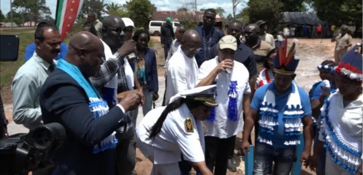 图片2.jpg 图片2.jpg