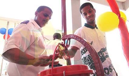 图片4.jpg 图片4.jpg