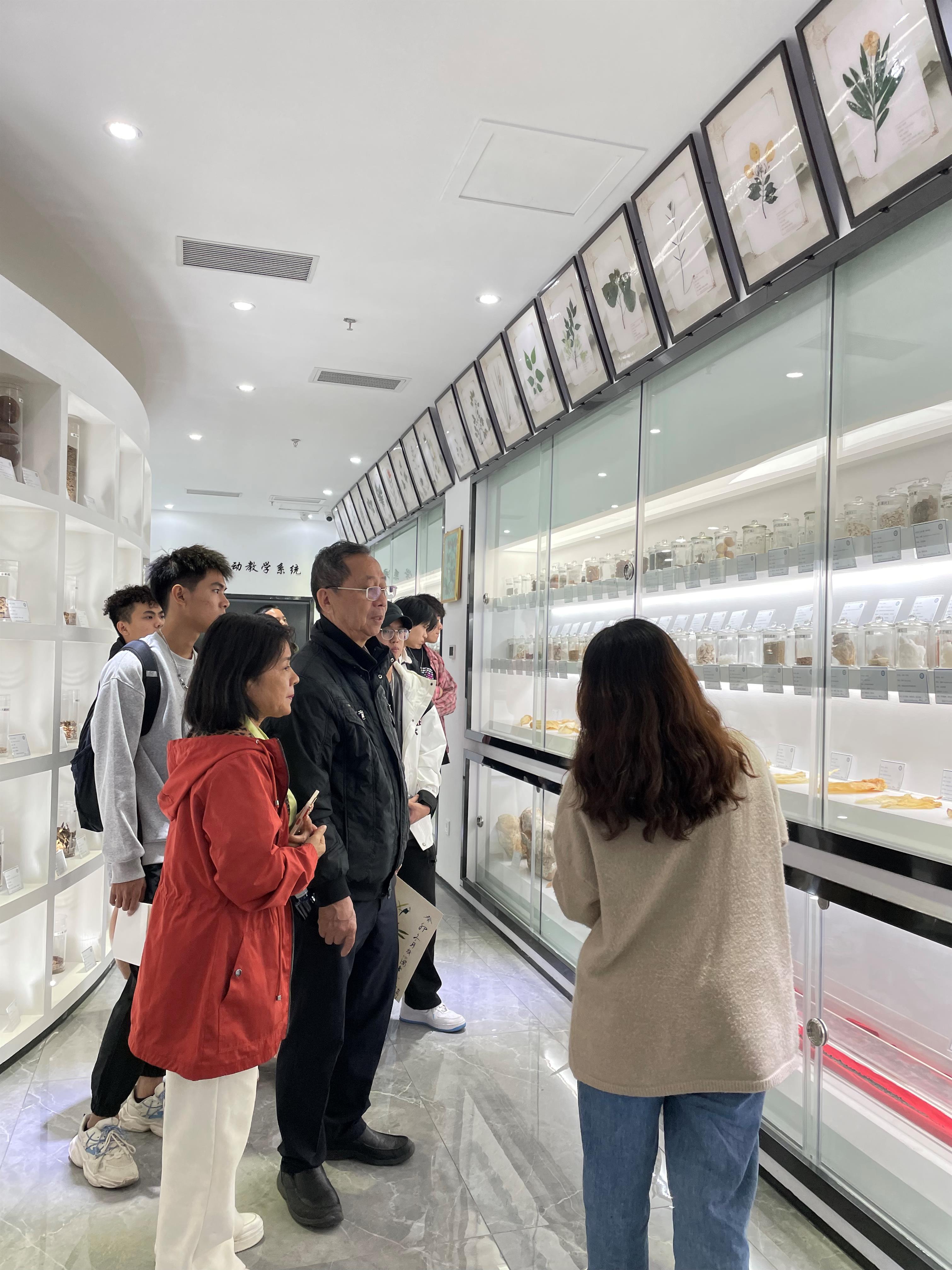 图片10.jpg