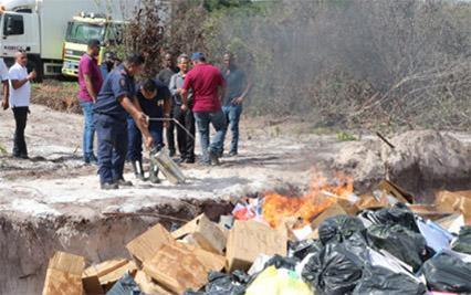 图片5.jpg 图片5.jpg