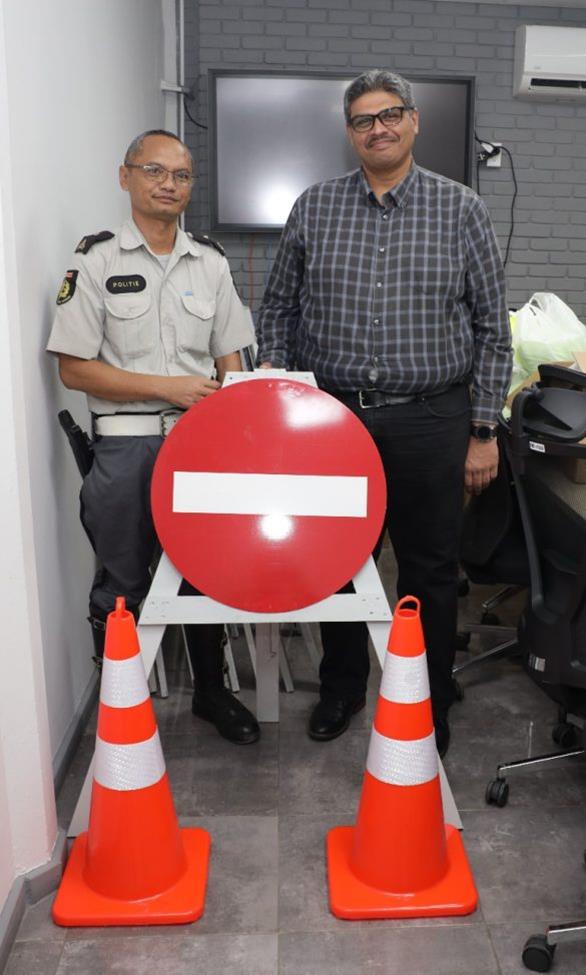 图片3.jpg 图片3.jpg