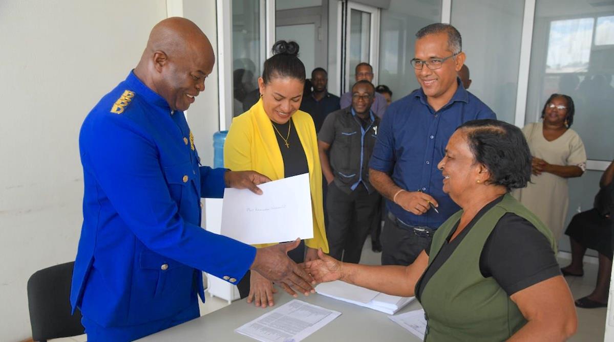 图片4.jpg 图片4.jpg