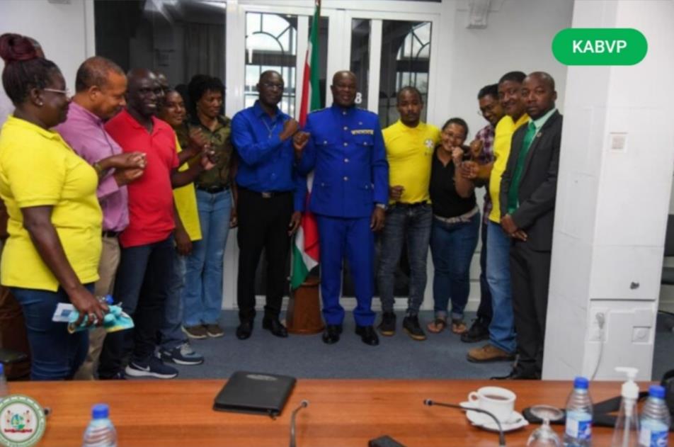 图片3.jpg 图片3.jpg