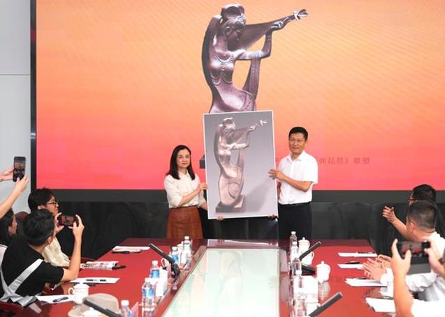 图片8.jpg 图片8.jpg