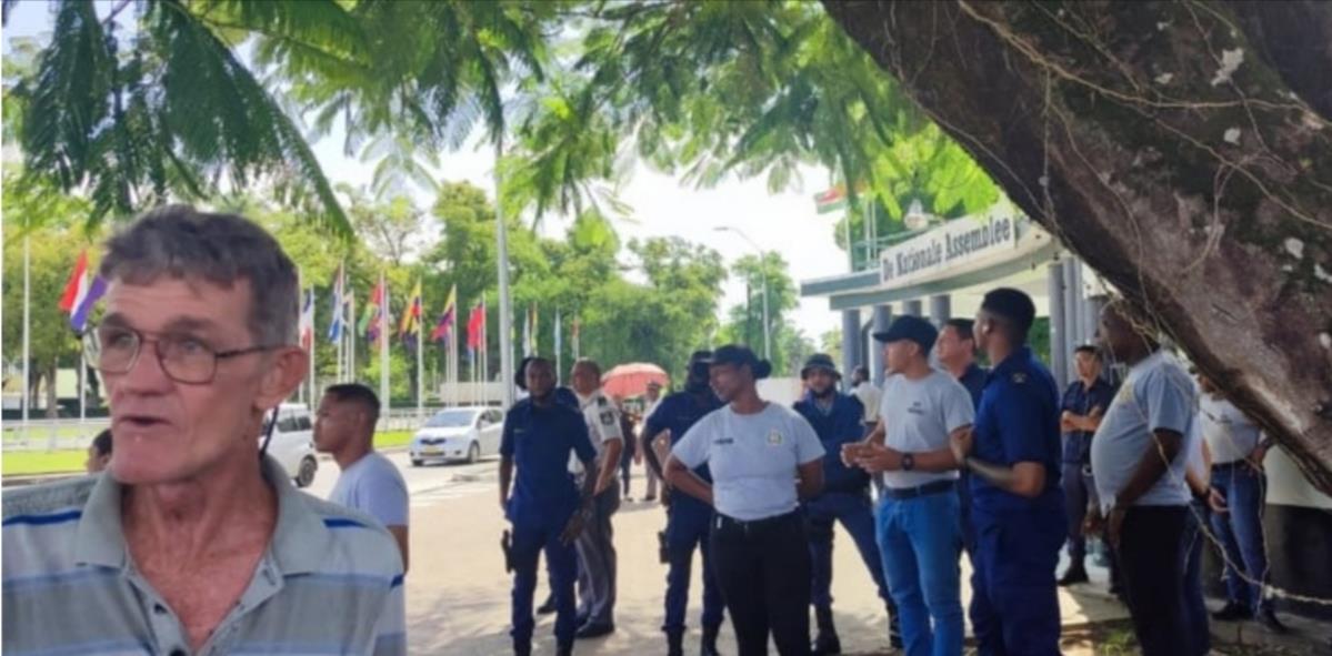 图片9.jpg 图片9.jpg