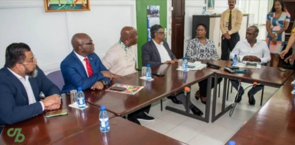 图片5.jpg 图片5.jpg