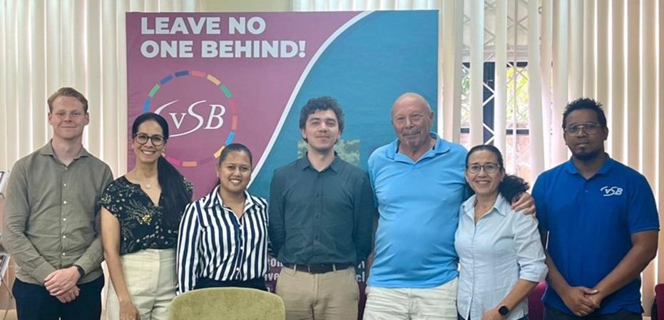 图片3.jpg 图片3.jpg