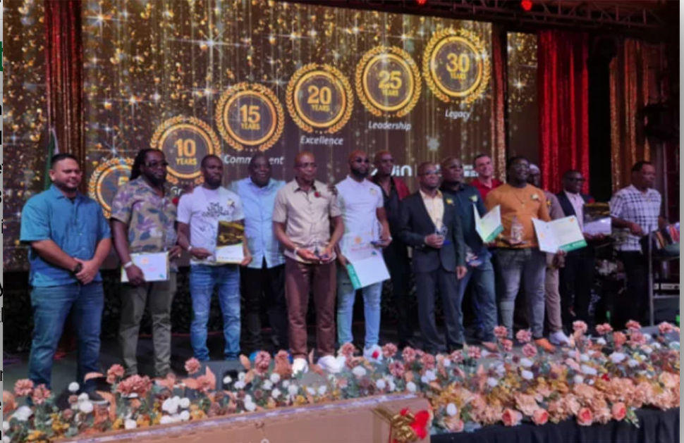 QQ截图20251207231648.png QQ截图20251207231648.png