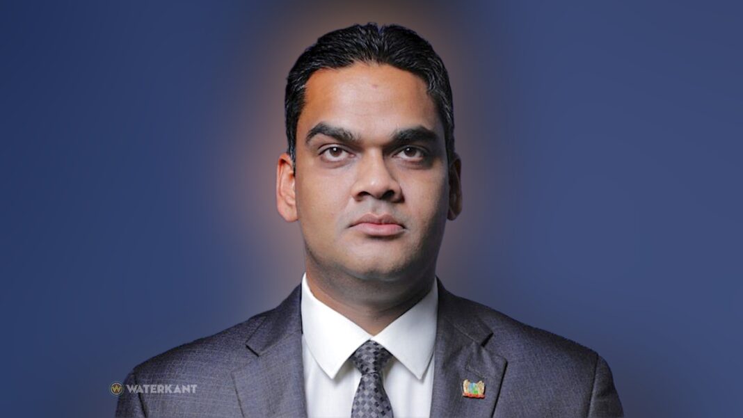 Amar.Ramadhin.Suriname-1068x601.jpg