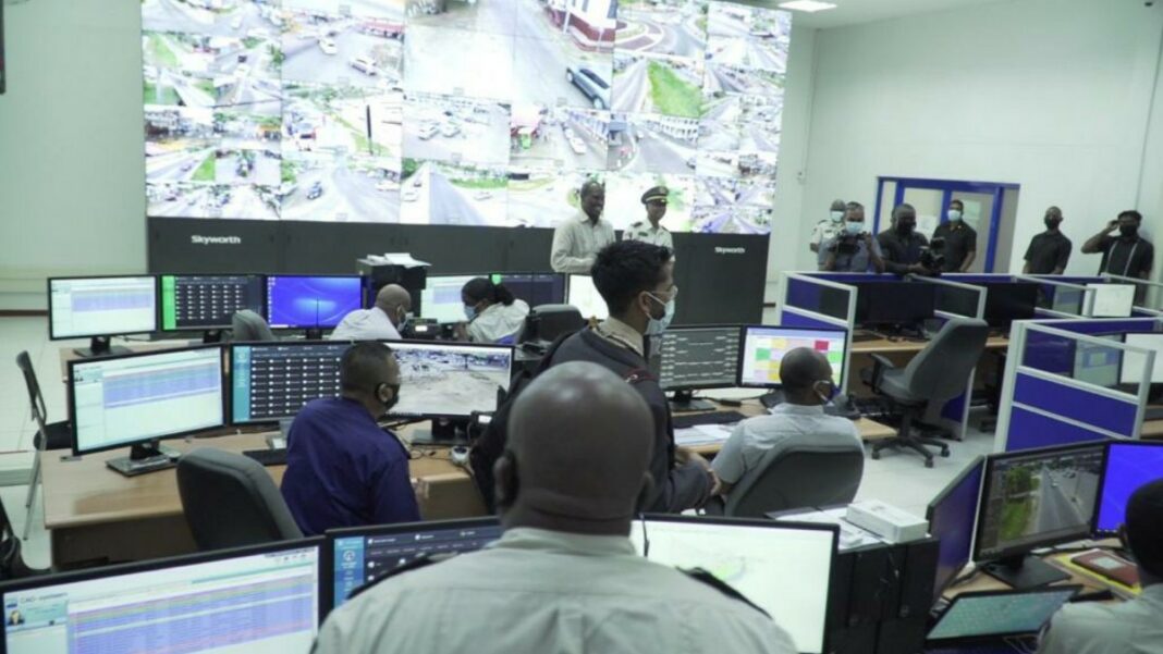command-center-politie-suriname-1068x601.jpg